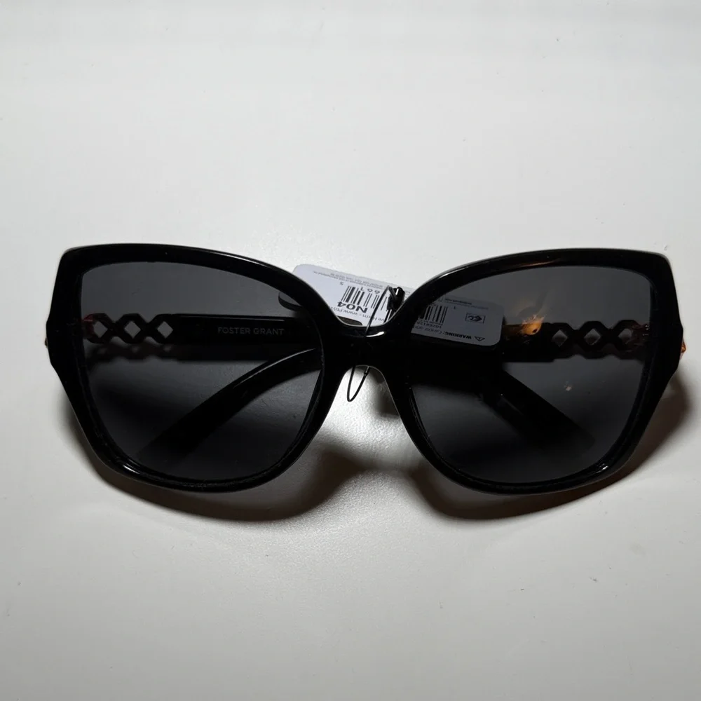NEW! Robert Foster Woman’s Sunglasses Bundle Lot of 3